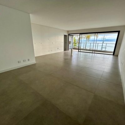 Apartamentos com 178m², 3 quartos, 3 suítes, 2 garagens, no bairro Cacupé em Florianópolis