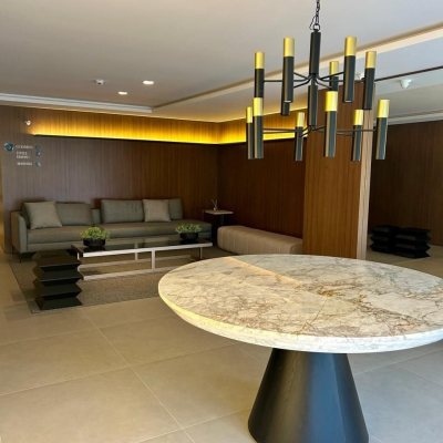 Apartamentos com 178m², 3 quartos, 3 suítes, 2 garagens, no bairro Cacupé em Florianópolis