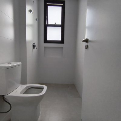 Apartamentos com 113m², 3 quartos, 1 suíte, 2 garagens, no bairro Centro em Florianópolis