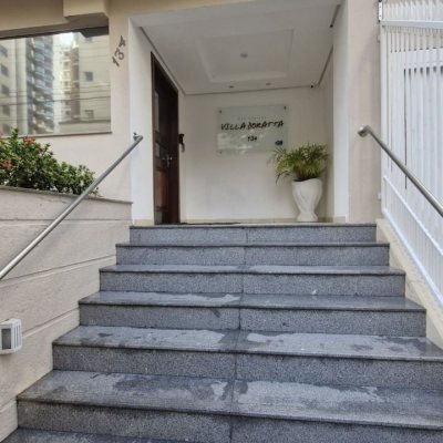 Cobertura com 197m², 2 quartos, 1 suíte, 2 garagens, no bairro Centro em Florianópolis