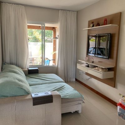 Casa Residencial com 105m², 3 quartos, 1 suíte, 1 garagem, no bairro Campeche em Florianópolis