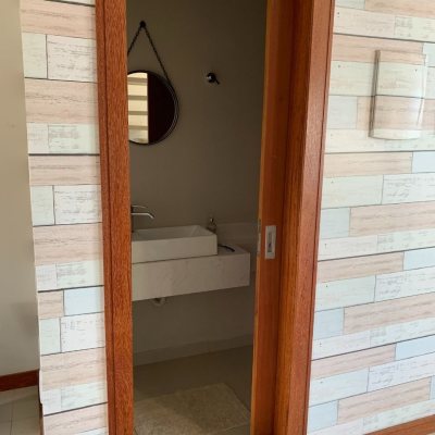 Casa Residencial com 105m², 3 quartos, 1 suíte, 1 garagem, no bairro Campeche em Florianópolis