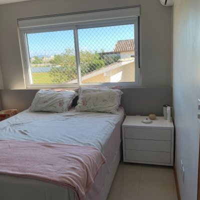 Casa Residencial com 105m², 3 quartos, 1 suíte, 1 garagem, no bairro Campeche em Florianópolis