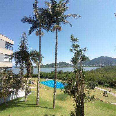 Apartamentos com 162m², 3 quartos, 3 suítes, 4 garagens, no bairro João Paulo em Florianópolis