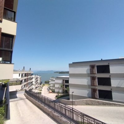 Apartamentos com 162m², 3 quartos, 3 suítes, 4 garagens, no bairro João Paulo em Florianópolis