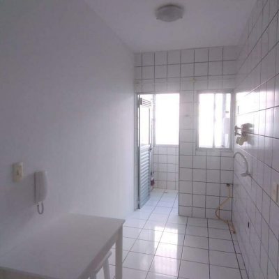 Apartamentos com 53m², 2 quartos, 1 garagem, no bairro Capoeiras em Florianópolis