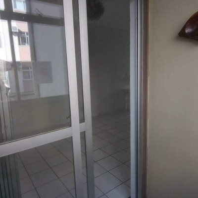 Apartamentos com 53m², 2 quartos, 1 garagem, no bairro Capoeiras em Florianópolis