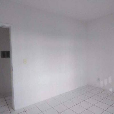 Apartamentos com 53m², 2 quartos, 1 garagem, no bairro Capoeiras em Florianópolis
