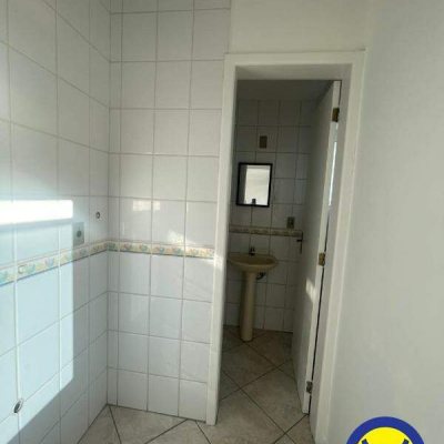Sala com 41m², no bairro Centro em Florianópolis