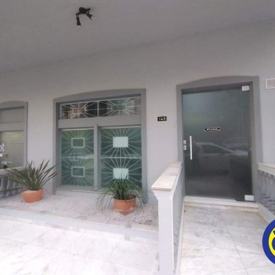 Loja com 78m², no bairro Centro em Florianópolis