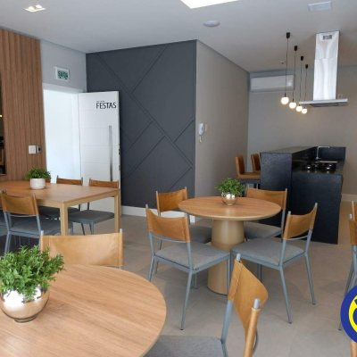 Stúdio com 37m², 1 garagem, no bairro Coqueiros em Florianópolis