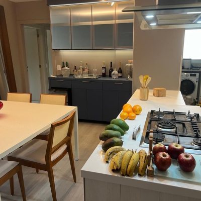 Apartamentos com 128m², 3 quartos, 3 suítes, 2 garagens, no bairro Cachoeira do Bom Jesus em Florianópolis