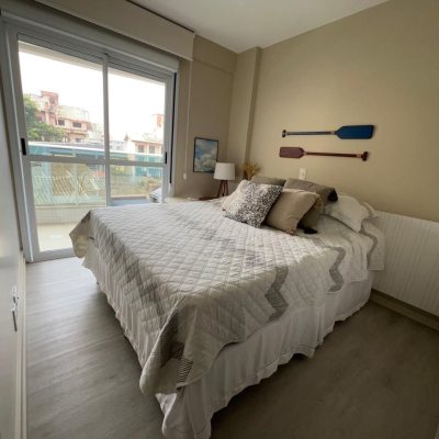 Apartamentos com 128m², 3 quartos, 3 suítes, 2 garagens, no bairro Cachoeira do Bom Jesus em Florianópolis