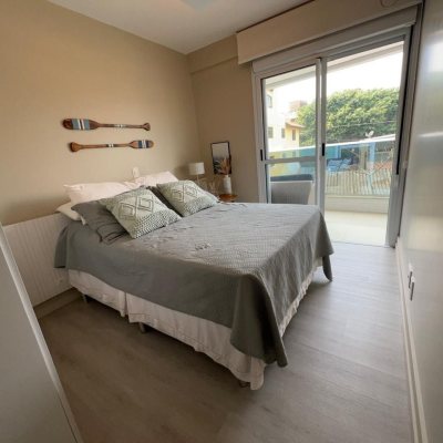 Apartamentos com 128m², 3 quartos, 3 suítes, 2 garagens, no bairro Cachoeira do Bom Jesus em Florianópolis