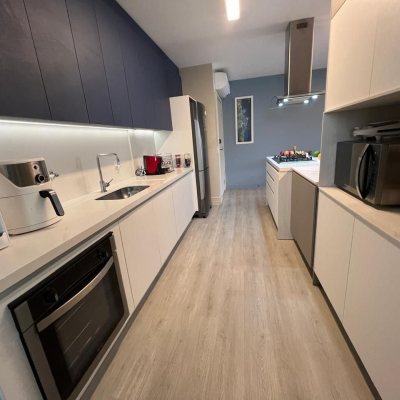 Apartamentos com 128m², 3 quartos, 3 suítes, 2 garagens, no bairro Cachoeira do Bom Jesus em Florianópolis