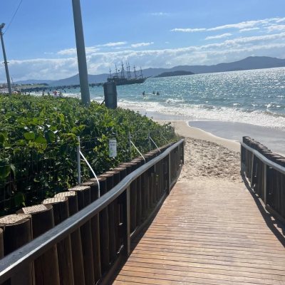 Apartamentos com 128m², 3 quartos, 3 suítes, 2 garagens, no bairro Cachoeira do Bom Jesus em Florianópolis