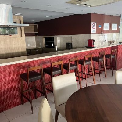 Apartamentos com 128m², 3 quartos, 3 suítes, 2 garagens, no bairro Cachoeira do Bom Jesus em Florianópolis