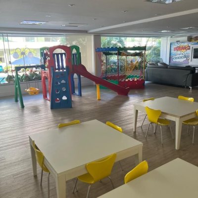 Apartamentos com 128m², 3 quartos, 3 suítes, 2 garagens, no bairro Cachoeira do Bom Jesus em Florianópolis