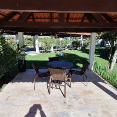 Casa em Condomínio com 73m², 2 quartos, 1 suíte, 1 garagem, no bairro Praia Brava em Florianópolis