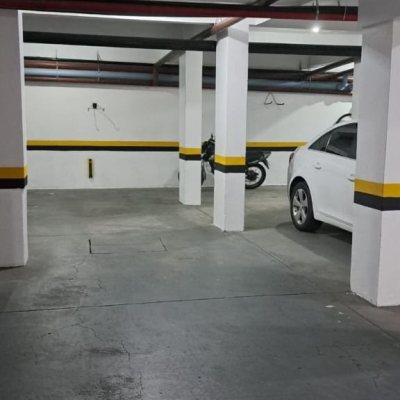 Apartamentos com 128m², 3 quartos, 1 suíte, 2 garagens, no bairro Agronômica em Florianópolis