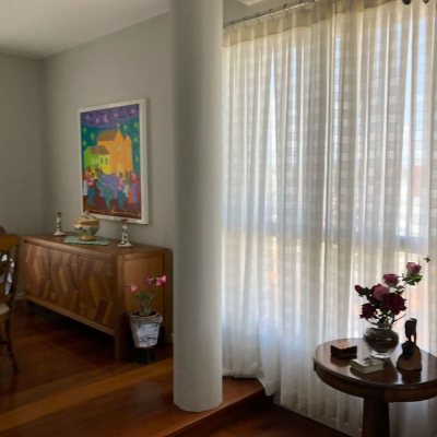 Apartamentos com 128m², 3 quartos, 1 suíte, 2 garagens, no bairro Agronômica em Florianópolis