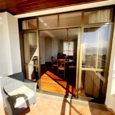 Apartamentos com 128m², 3 quartos, 1 suíte, 2 garagens, no bairro Agronômica em Florianópolis
