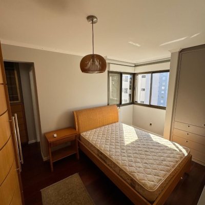 Apartamentos com 128m², 3 quartos, 1 suíte, 2 garagens, no bairro Agronômica em Florianópolis