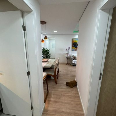 Apartamentos com 67m², 2 quartos, 1 garagem, no bairro Barreiros em São José