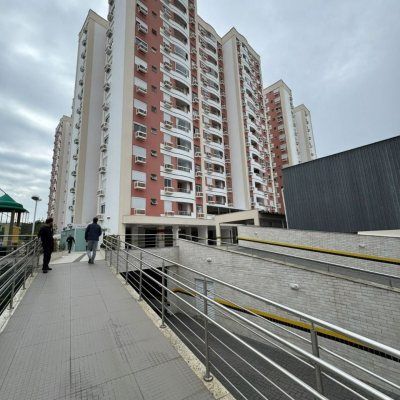 Apartamentos com 67m², 2 quartos, 1 garagem, no bairro Barreiros em São José