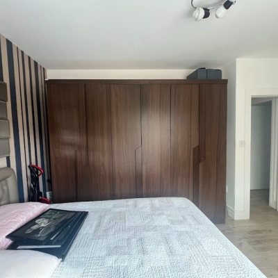 Casa Residencial com 217m², 3 quartos, 1 suíte, 4 garagens, no bairro Parque São Jorge em Florianópolis