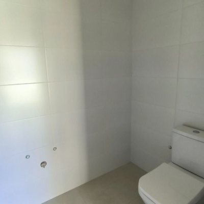 Apartamentos com 85m², 3 quartos, 1 suíte, 1 garagem, no bairro Estreito em Florianópolis