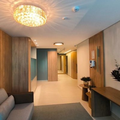 Apartamentos com 85m², 3 quartos, 1 suíte, 1 garagem, no bairro Estreito em Florianópolis