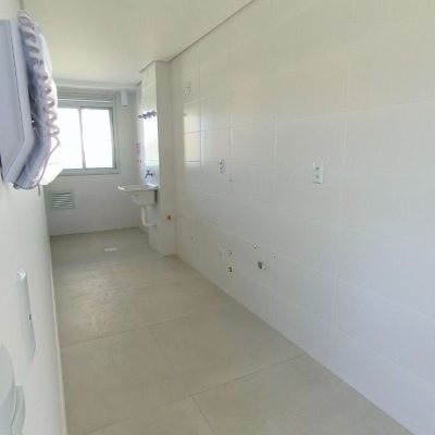 Apartamentos com 85m², 3 quartos, 1 suíte, 1 garagem, no bairro Estreito em Florianópolis