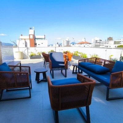 Apartamentos com 85m², 3 quartos, 1 suíte, 1 garagem, no bairro Estreito em Florianópolis