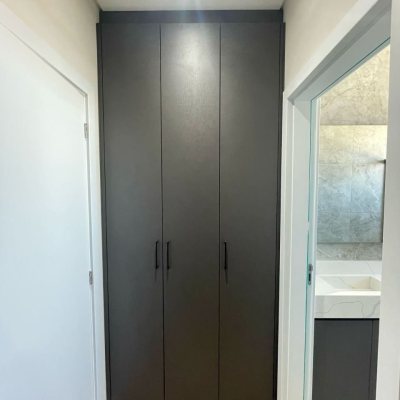 Casa Residencial/Comercial com 200m², 2 garagens, no bairro São João Do Rio Vermelho em Florianópolis