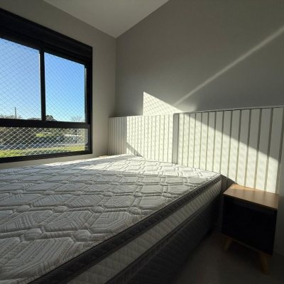 Casa Residencial com 127m², 3 quartos, 1 suíte, 2 garagens, no bairro Cachoeira Do Bom Jesus em Florianópolis