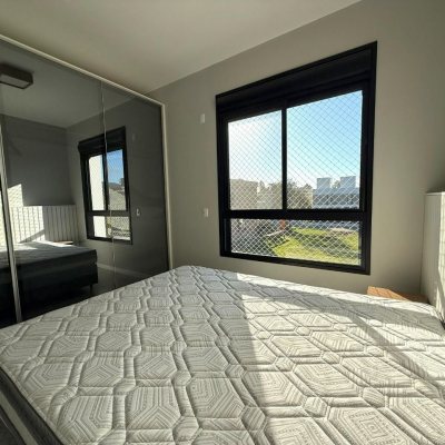 Casa Residencial com 127m², 3 quartos, 1 suíte, 2 garagens, no bairro Cachoeira Do Bom Jesus em Florianópolis