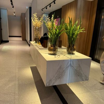 Apartamentos com 107m², 3 quartos, 1 suíte, 2 garagens, no bairro Centro em Florianópolis