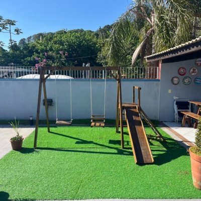 Pousada com 320m², 6 quartos, 6 suítes, 6 garagens, no bairro Rio Vermelho em Florianópolis