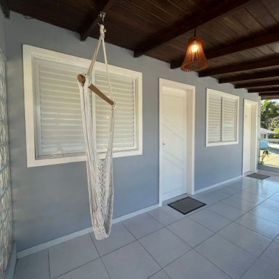 Pousada com 320m², 6 quartos, 6 suítes, 6 garagens, no bairro Rio Vermelho em Florianópolis