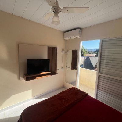 Pousada com 320m², 6 quartos, 6 suítes, 6 garagens, no bairro Rio Vermelho em Florianópolis