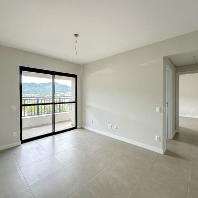 Apartamentos com 74m², 2 quartos, 1 suíte, 1 garagem, no bairro Saco Grande em Florianópolis