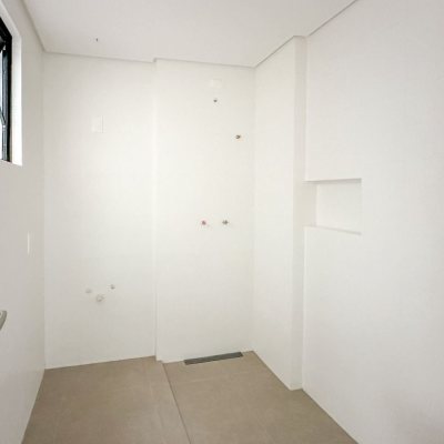 Apartamentos com 74m², 2 quartos, 1 suíte, 1 garagem, no bairro Saco Grande em Florianópolis