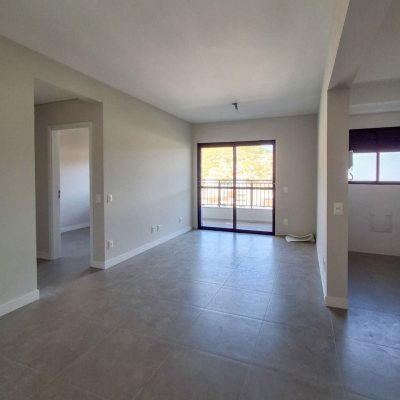 Apartamentos com 74m², 2 quartos, 1 suíte, 1 garagem, no bairro Saco Grande em Florianópolis