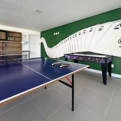 Casa em Condomínio com 95m², 3 quartos, 1 suíte, 2 garagens, no bairro Morro das Pedras em Florianópolis