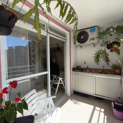 Apartamentos com 71m², 2 quartos, 1 suíte, 1 garagem, no bairro Itacorubi em Florianópolis