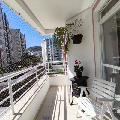 Apartamentos com 71m², 2 quartos, 1 suíte, 1 garagem, no bairro Itacorubi em Florianópolis
