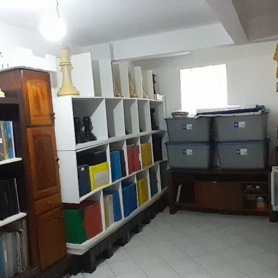 Casa Residencial com 264m², 6 quartos, 1 suíte, 4 garagens, no bairro Centro em Florianópolis