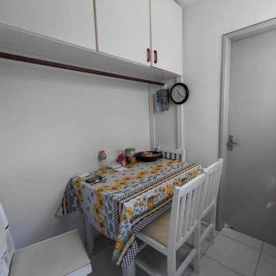 Apartamentos com 89m², 3 quartos, 1 garagem, no bairro Centro em Florianópolis