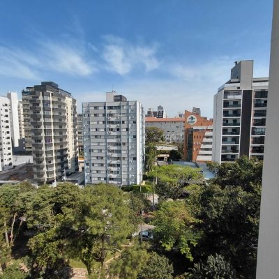 Apartamentos com 89m², 3 quartos, 1 garagem, no bairro Centro em Florianópolis